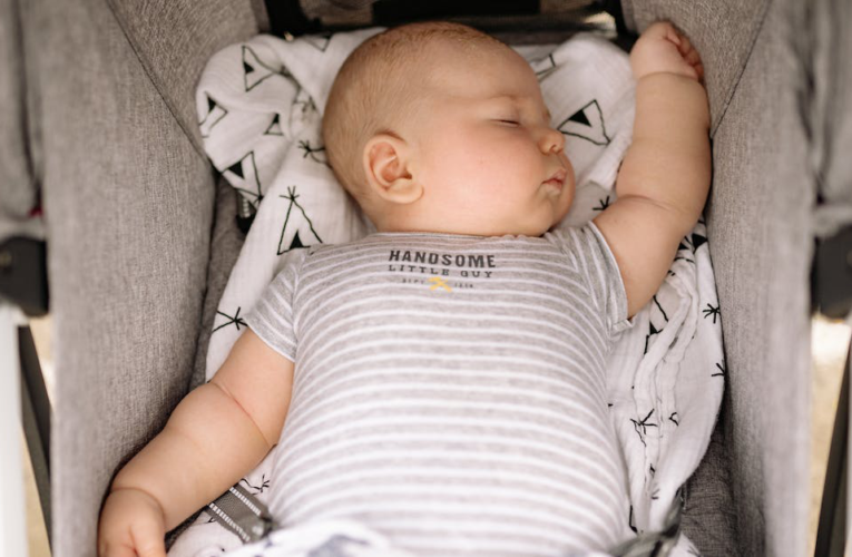 Dlaczego nasze 10-miesięczne dziecko często budzi się w nocy? Najczęstsze przyczyny i sposoby na poprawę snu